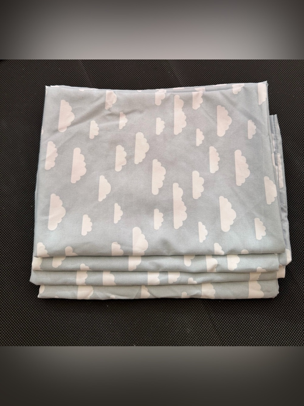 Preloved 4pcs Serta Pillowcase Standard/Queen